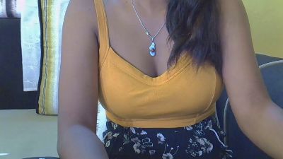 Crystal_bella webcam model stream image