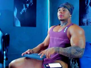 Bramdon Smith webcam model stream image