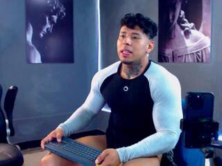 Bramdon Smith webcam model stream image
