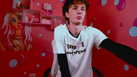 LukeSweet webcam stripchat model stream image