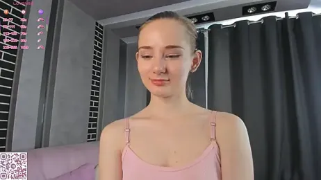 ElvinaRose webcam model stream image