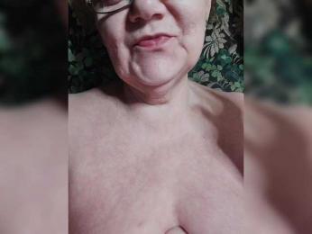 EmpressLady webcam model stream image