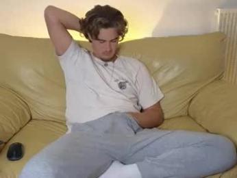 alex83530 webcam model stream image