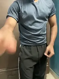 raghavs webcam stripchat model stream image