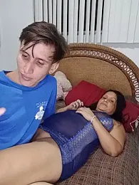 Milfvalesk webcam model stream image