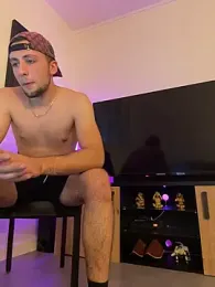 Matt02fr webcam model stream image