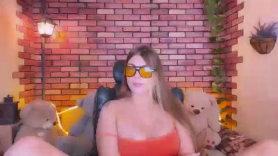 kisskisssss webcam model stream image