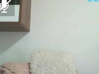 prettyjulliette webcam model stream image