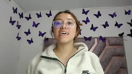 Anny-Fox webcam model stream image