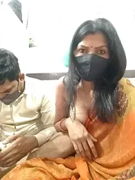 Noughty_lov webcam stripchat model stream image