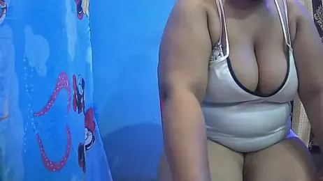 zoyaa10 webcam stripchat model stream image
