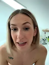 lola_tentatiion webcam model stream image