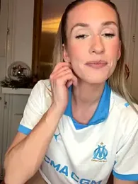 lola_tentatiion webcam model stream image