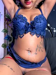 lilliiilliiillil webcam model stream image