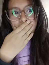 Rosyshadow webcam model stream image