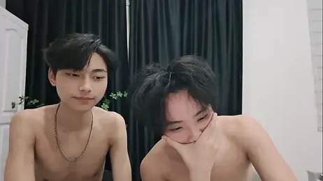 ZH-HUAHUA webcam stripchat model stream image