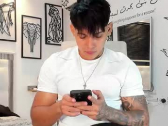 lunay_xtreemboy webcam model stream image
