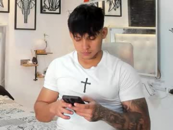 lunay_xtreemboy webcam model stream image