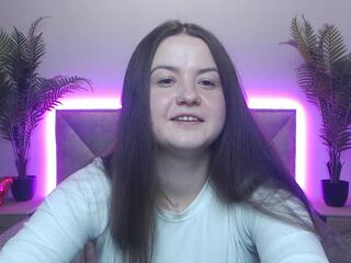 Mavka Cute webcam model stream image