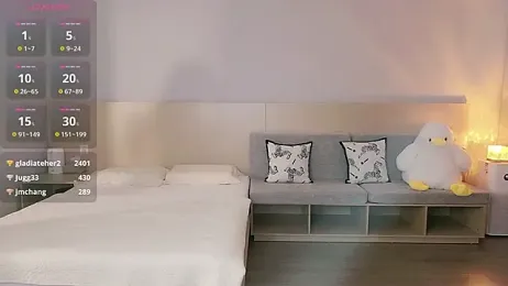 Lucky-baby webcam model stream image