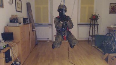 slave0575 webcam model stream image