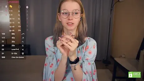 ToyaPletz webcam stripchat model stream image