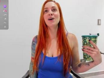 aliciakozlov webcam model stream image