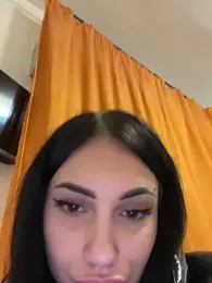 ilariea_girl webcam model stream image