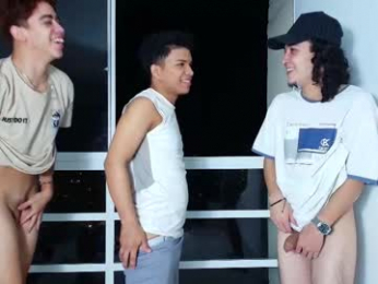 latin_naughty_boys webcam model stream image