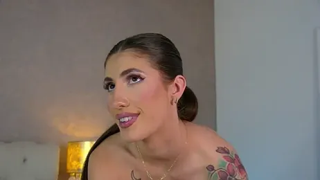 OhhAisha webcam model stream image
