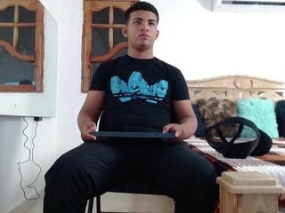 Mathews Rouss webcam model stream image