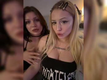 Iiiillllyyyy webcam bongacams model stream image