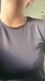 Louvatrix webcam model stream image