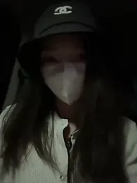 nideanbaby webcam model stream image