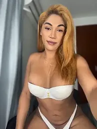 TastyTrap_18 webcam model stream image