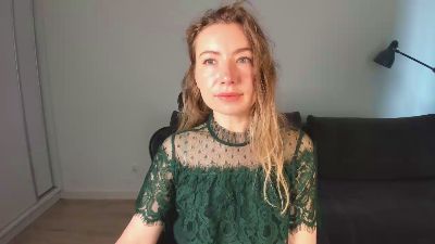 miax_desire webcam cam4 model stream image