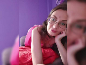 analiMilana webcam model stream image
