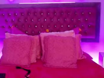 tayzon_foxxx webcam model stream image