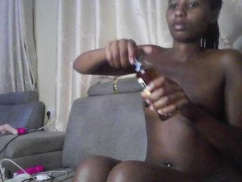 TasteLikeExcstacy webcam model stream image