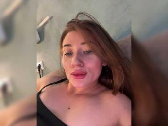 juicy-peachh webcam model stream image