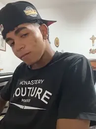 JoanG10 webcam model stream image