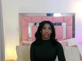 Nia Williams webcam model stream image