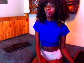 Natussi webcam model stream image