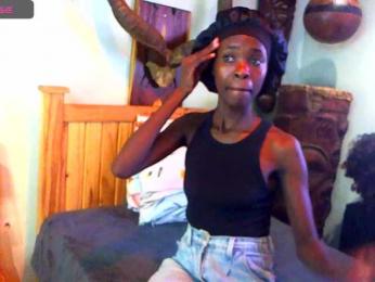 Natussi webcam bongacams model stream image