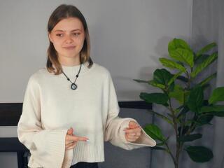 Elina Gatrell webcam model stream image
