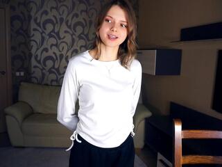 Elina Gatrell webcam model stream image