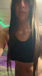 MissR3d webcam model stream image