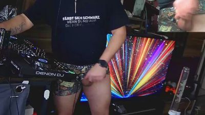 1st_omen webcam model stream image