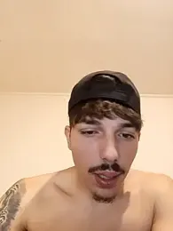 danbig01 webcam model stream image