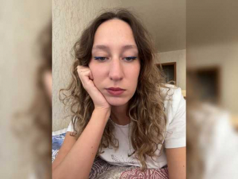 Chikipikin webcam model stream image